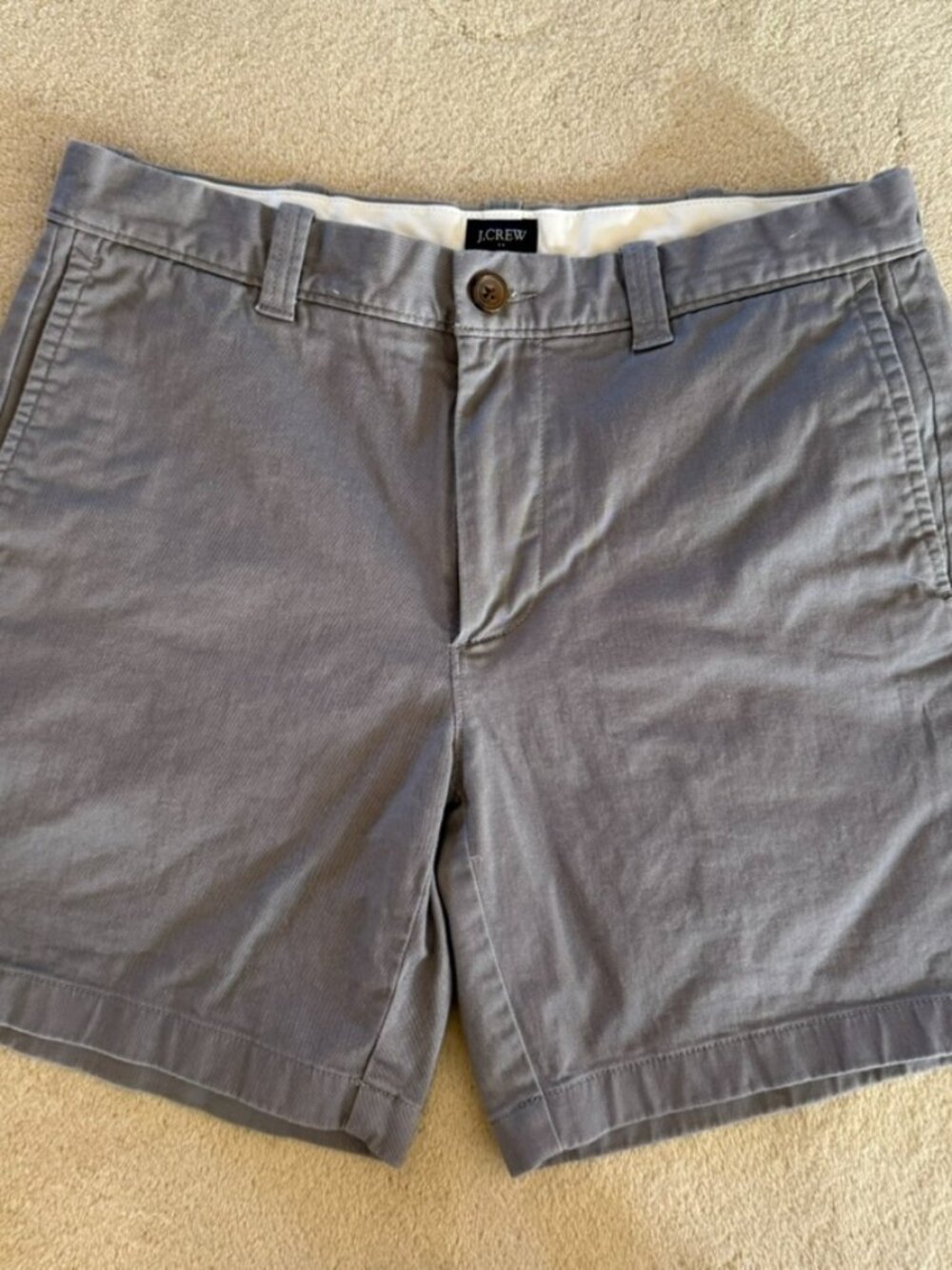 Men’s J Crew 30w 7” inseam gray shorts